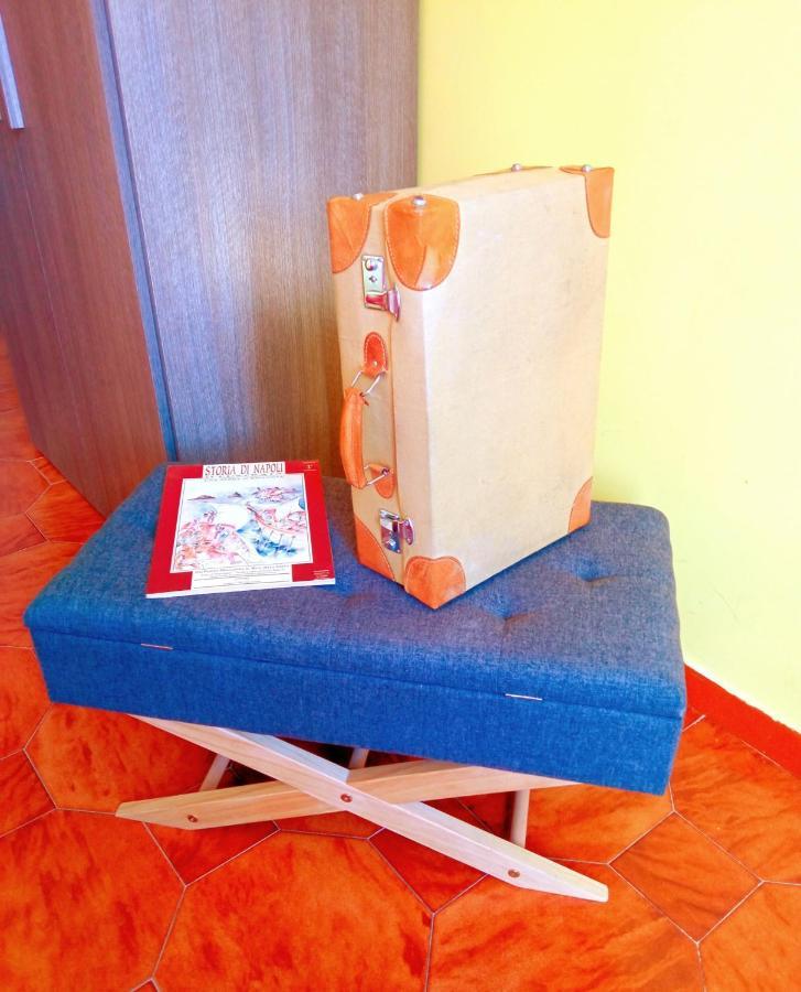 Non Ci Resta Che Napoli Bed & Breakfast Eksteriør bilde