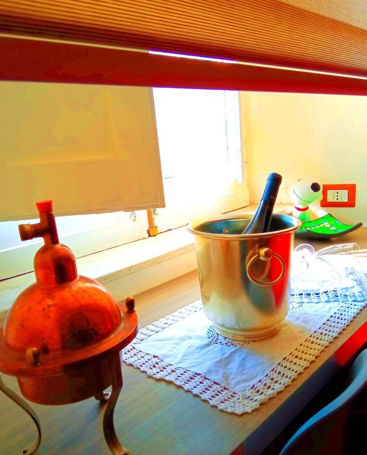 Non Ci Resta Che Napoli Bed & Breakfast Eksteriør bilde