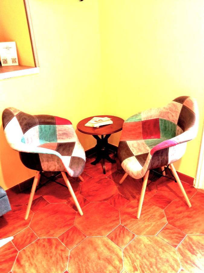 Non Ci Resta Che Napoli Bed & Breakfast Eksteriør bilde