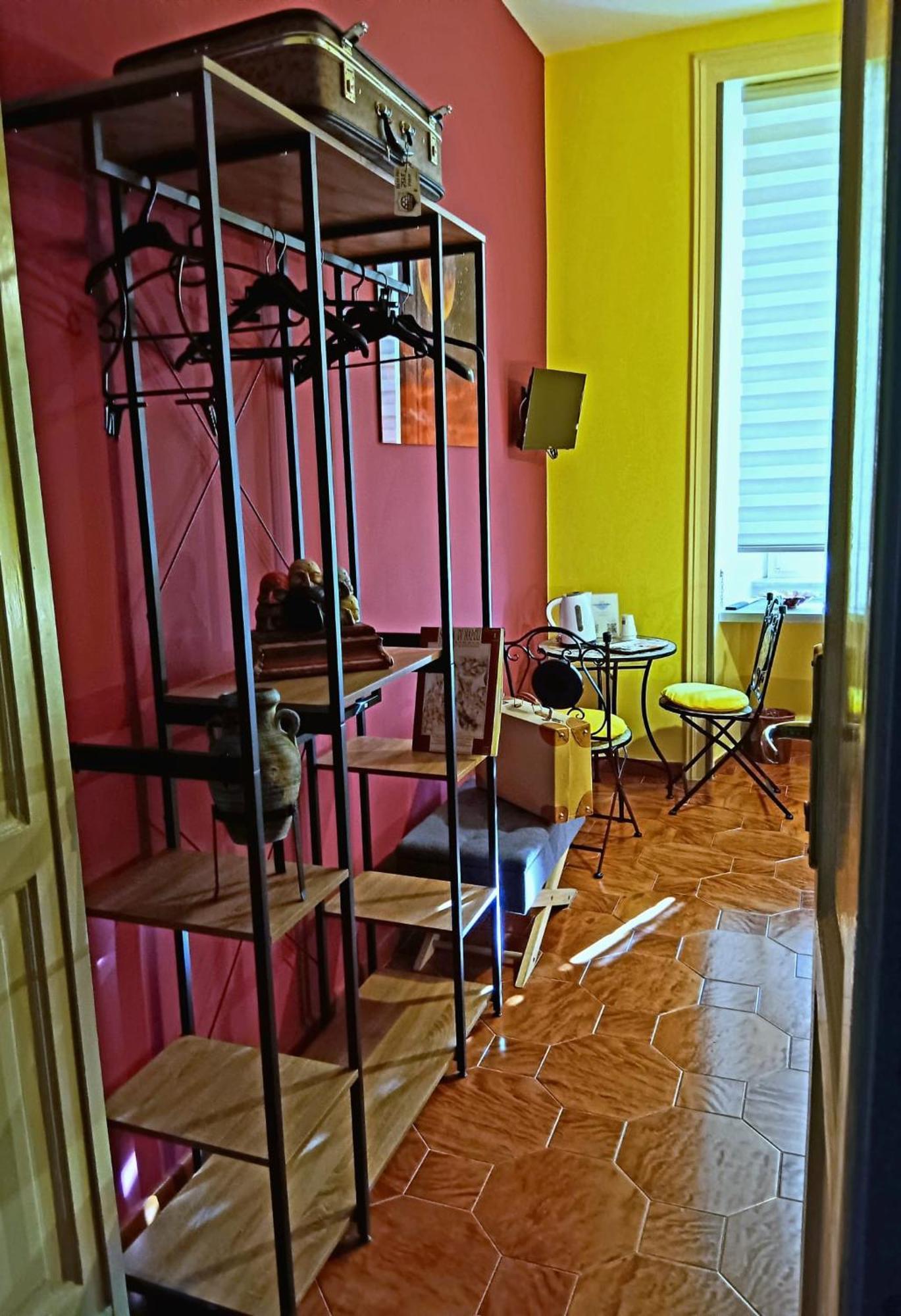 Non Ci Resta Che Napoli Bed & Breakfast Eksteriør bilde