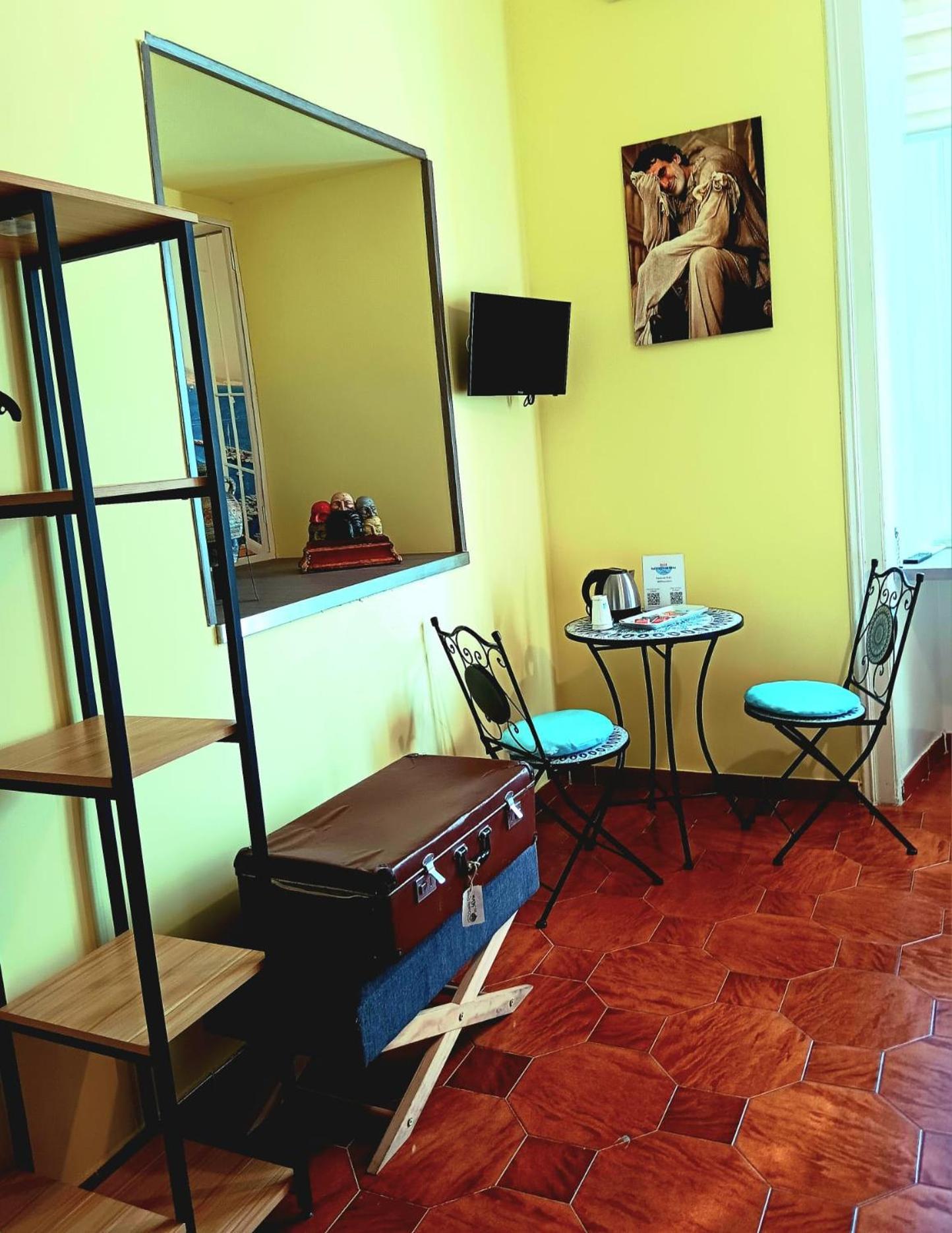 Non Ci Resta Che Napoli Bed & Breakfast Eksteriør bilde