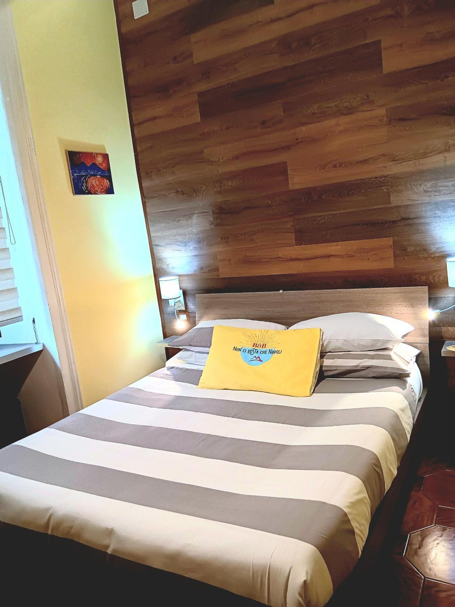 Non Ci Resta Che Napoli Bed & Breakfast Eksteriør bilde